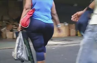XXX 幅女の子は喜びを与える方法を知ってい 女性 教師 エロ 動画