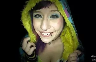 XXX 滑り妊娠ショー彼女の体 えろ 動画 女性 向け