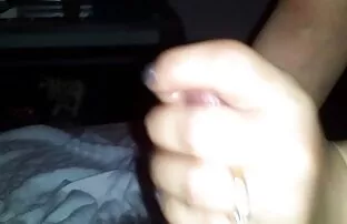 XXX 彼は細身の女の子のお尻の右のメンバーを額装した 動画 女性 えろ