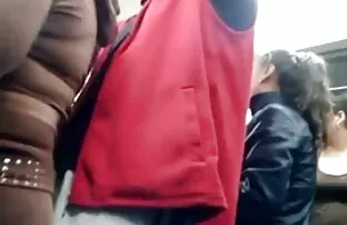 XXX 悪いとタイルを洗う えろ 動画 鈴木 一徹