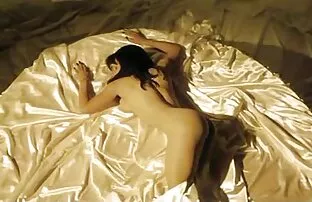 XXX 二つのレズビアン性飲と情熱 えろ 動画 女性 向け